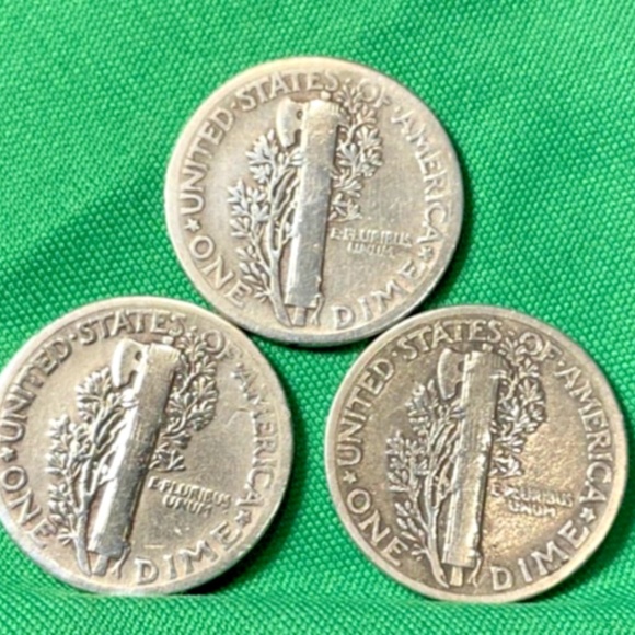 Lot Of (3) Silver Mercury Dimes 1936,/ 1937/1938 90%#205923205496 - Picture 3 of 4